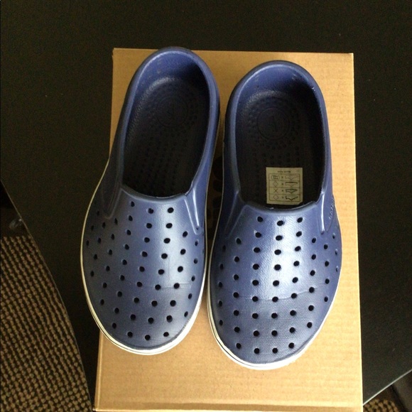KIDS 😄 Native brand slip on shoes (blue) - Picture 5 of 15